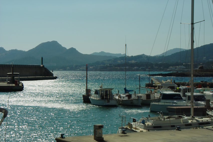 Hafen von Cala Rajada